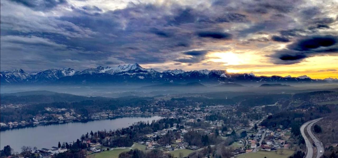 Haus Der Geschenke - Carinthia Lejlighed Velden am Wörthersee Eksteriør billede